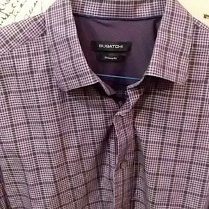 Mens BUGATCHI fitted shape shirt. Purple plaid.